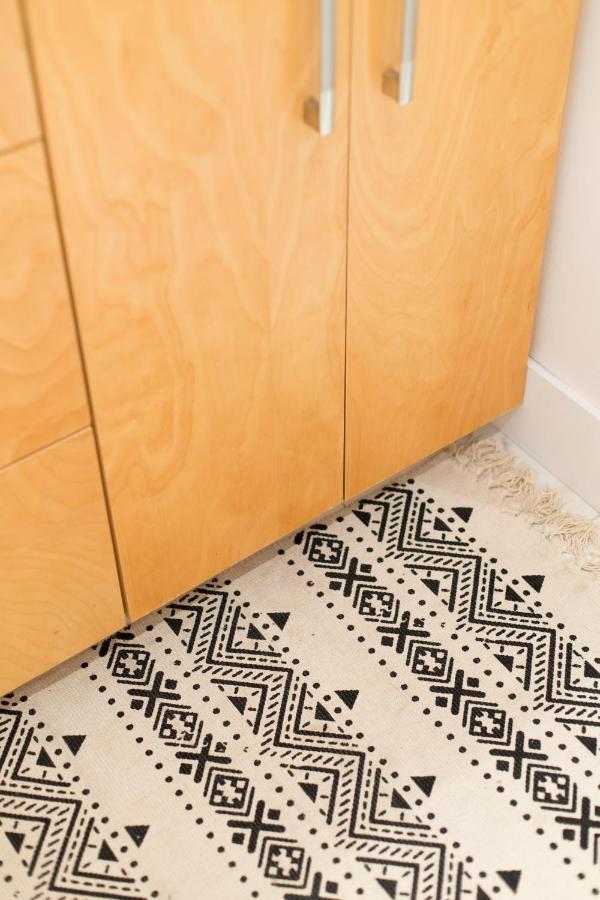 Hip, Stylish Apartment In Little Italy By Den Stays A مونتريال المظهر الخارجي الصورة