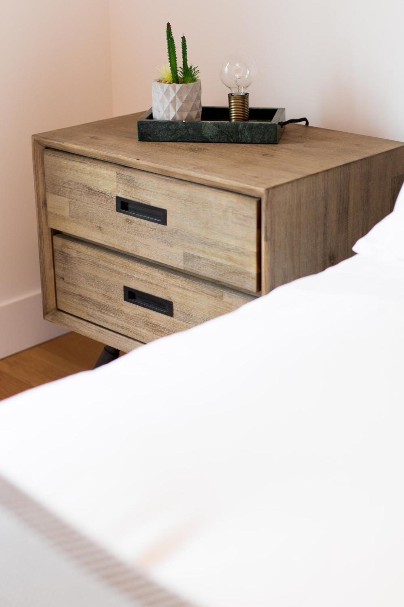 Hip, Stylish Apartment In Little Italy By Den Stays A مونتريال الغرفة الصورة